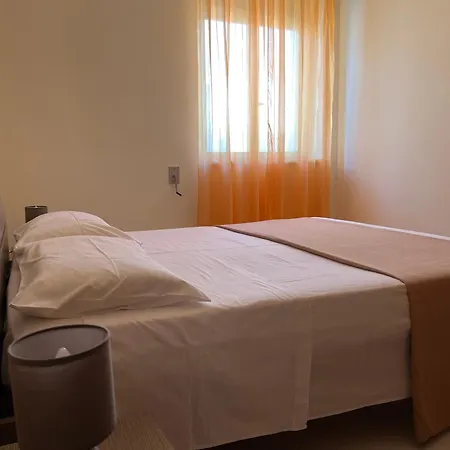 Terrazza Idrusa Lejlighed